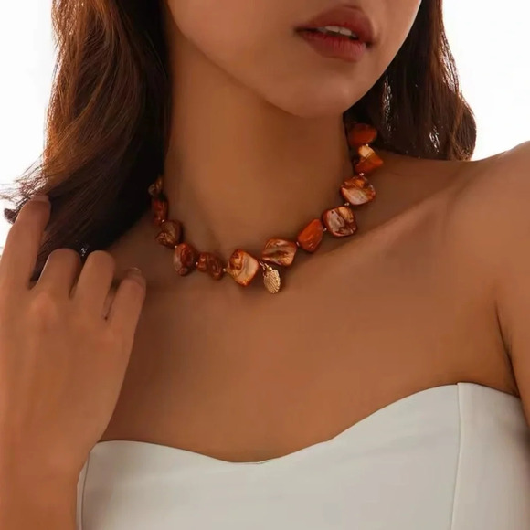 Zara Pearl Seashell Choker Necklace - Picture 3 of 6
